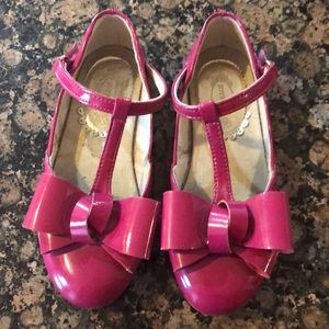 Joyfolie girls dress shoes!